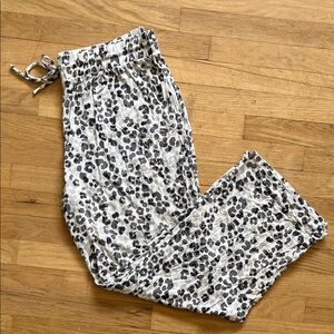 Stars Above Gray and Black Leopard Print Lounge Pants w/pockets XXL